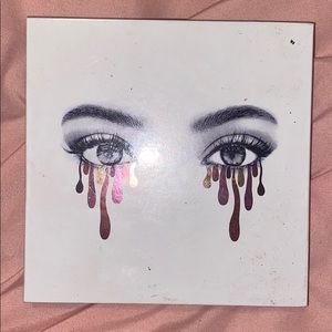 Kylie Cosmetics Yhe Burgundy Palette
